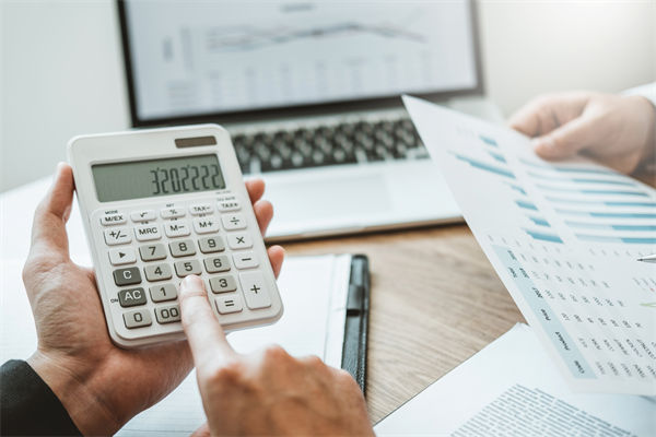 預算管理不善，會給企業(yè)帶來哪些潛在的財務風險？