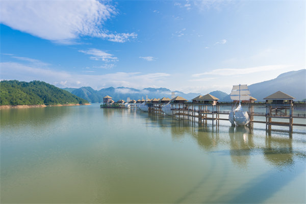 麗水戰(zhàn)略咨詢公司如何為企業(yè)量身定制破局發(fā)展戰(zhàn)略？