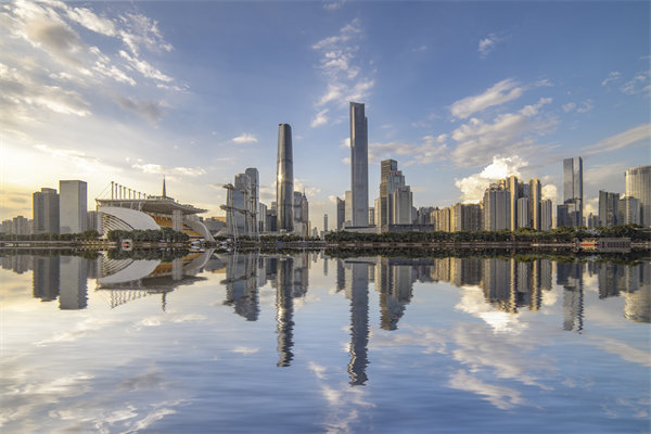 制造業(yè)庫存積壓嚴重卻仍斷貨，廣州供應鏈咨詢公司如何調(diào)和產(chǎn)銷矛盾？