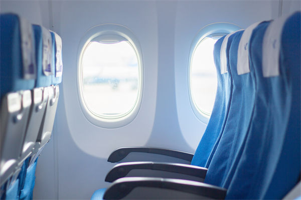 航空公司故意調(diào)低溫度賣毛毯？企業(yè)有何營銷啟示？