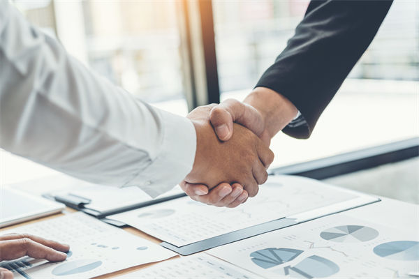 績效成了壓力來源，如何才能轉(zhuǎn)為員工的動力引擎？