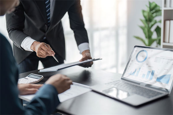 戰(zhàn)略咨詢公司，如何助力企業(yè)設(shè)計并落地商業(yè)模式？